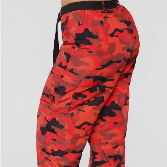 Fashion Nova Curve Take Off Flight Cargo Pants - Picture 10 of 11